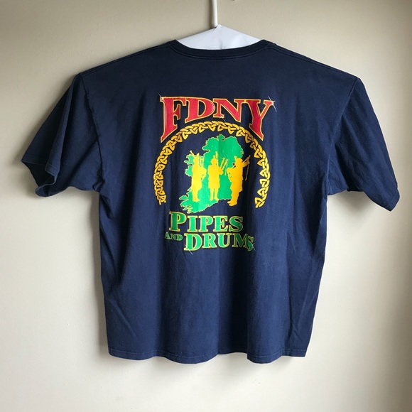 Vintage FDNY Hanes 2XL shirt Pipes and Drums - Picture 3 of 4